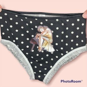 Black & white polkadot high waist brief panties sz S pinup girl & ruffles NWOT